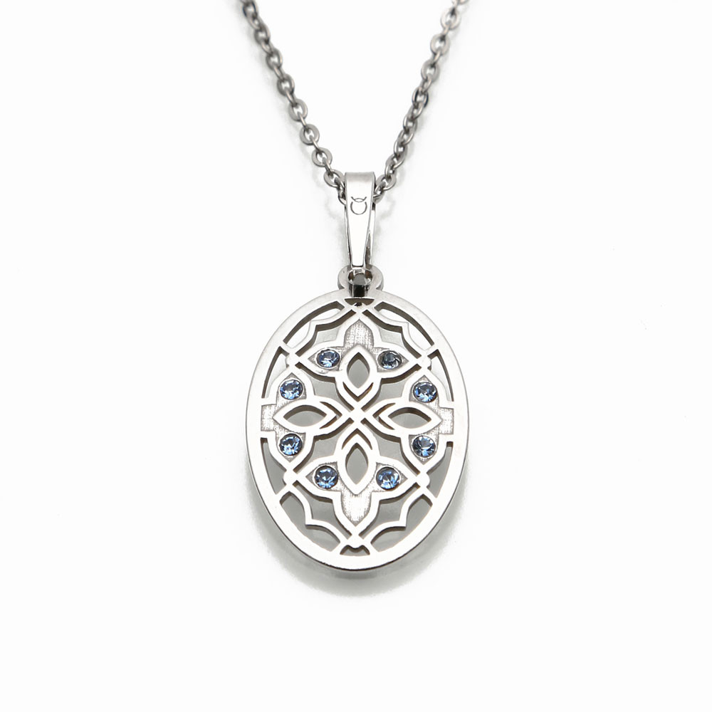 Stříbrný přívěsek na stříbrném řetízku Carthedral Ornament