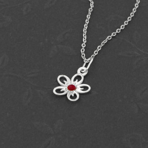 Dětský stříbrný přívěsek na řetízku Jabloňový květ