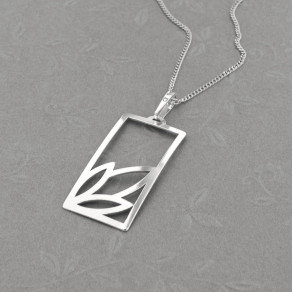 Stříbrný přívěsek na řetízku Oliveta